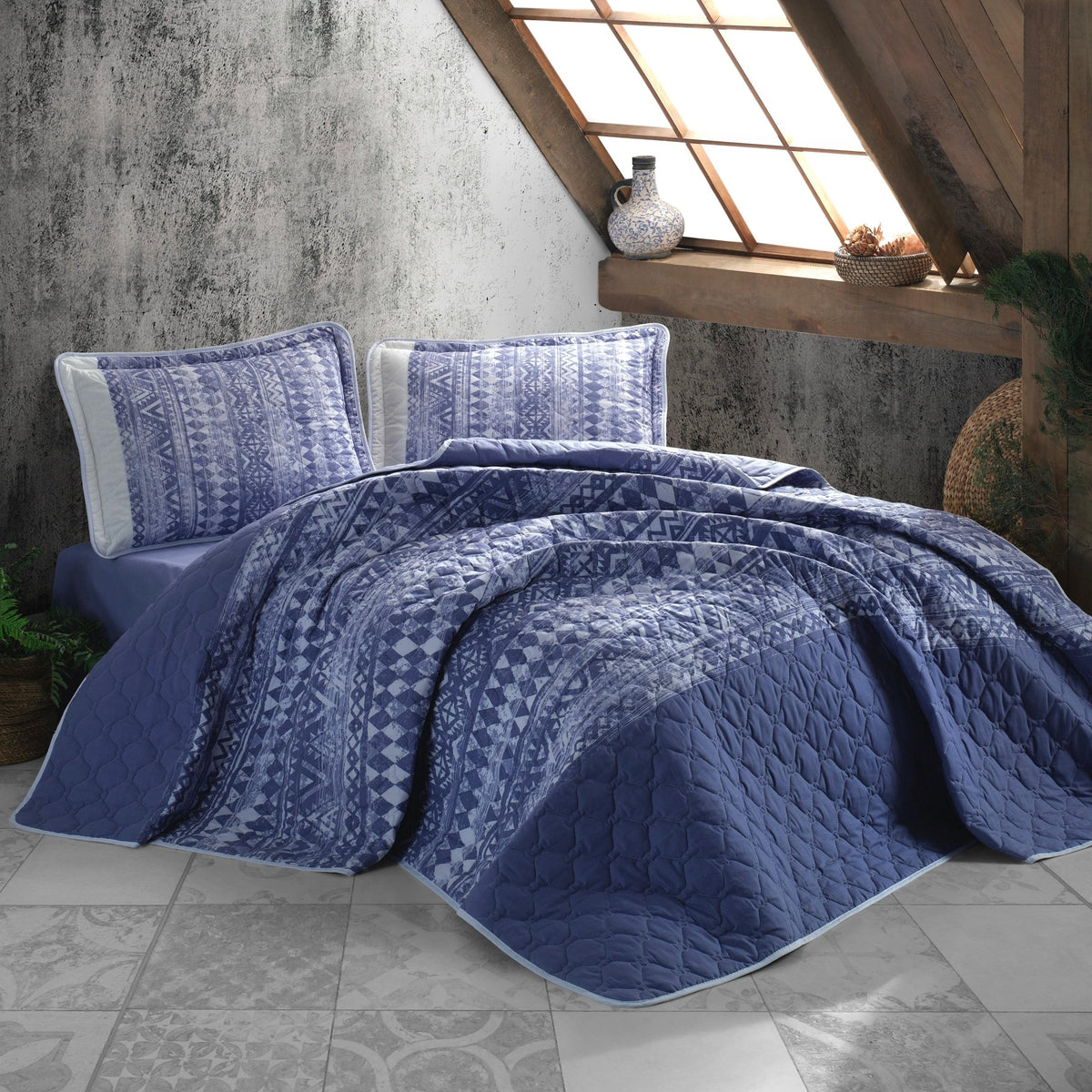 Lady of Leisure Quilt Set Coza V2 (Queen & King) EDURA