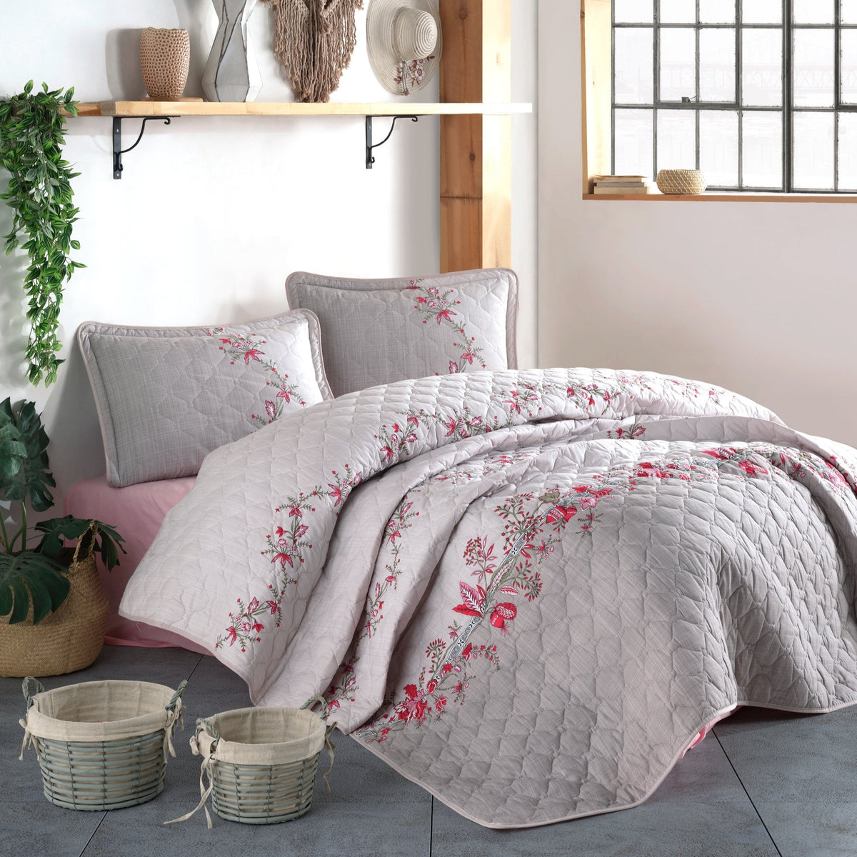 Lady of Leisure Quilt Set | Lorinda V1 (Queen & King) – EDURA