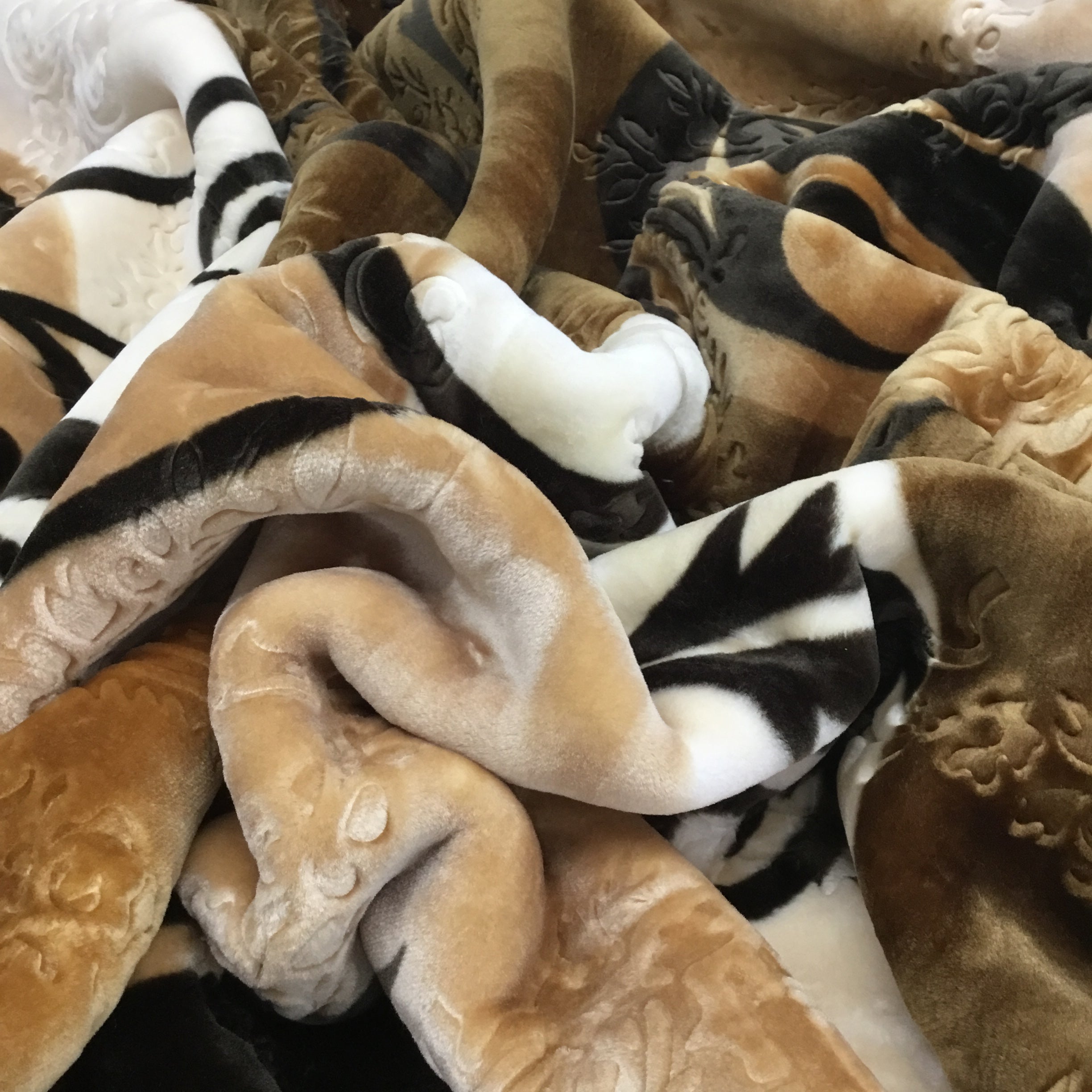 Ply Queen Supersoft Mink Blanket 001 – EDURA