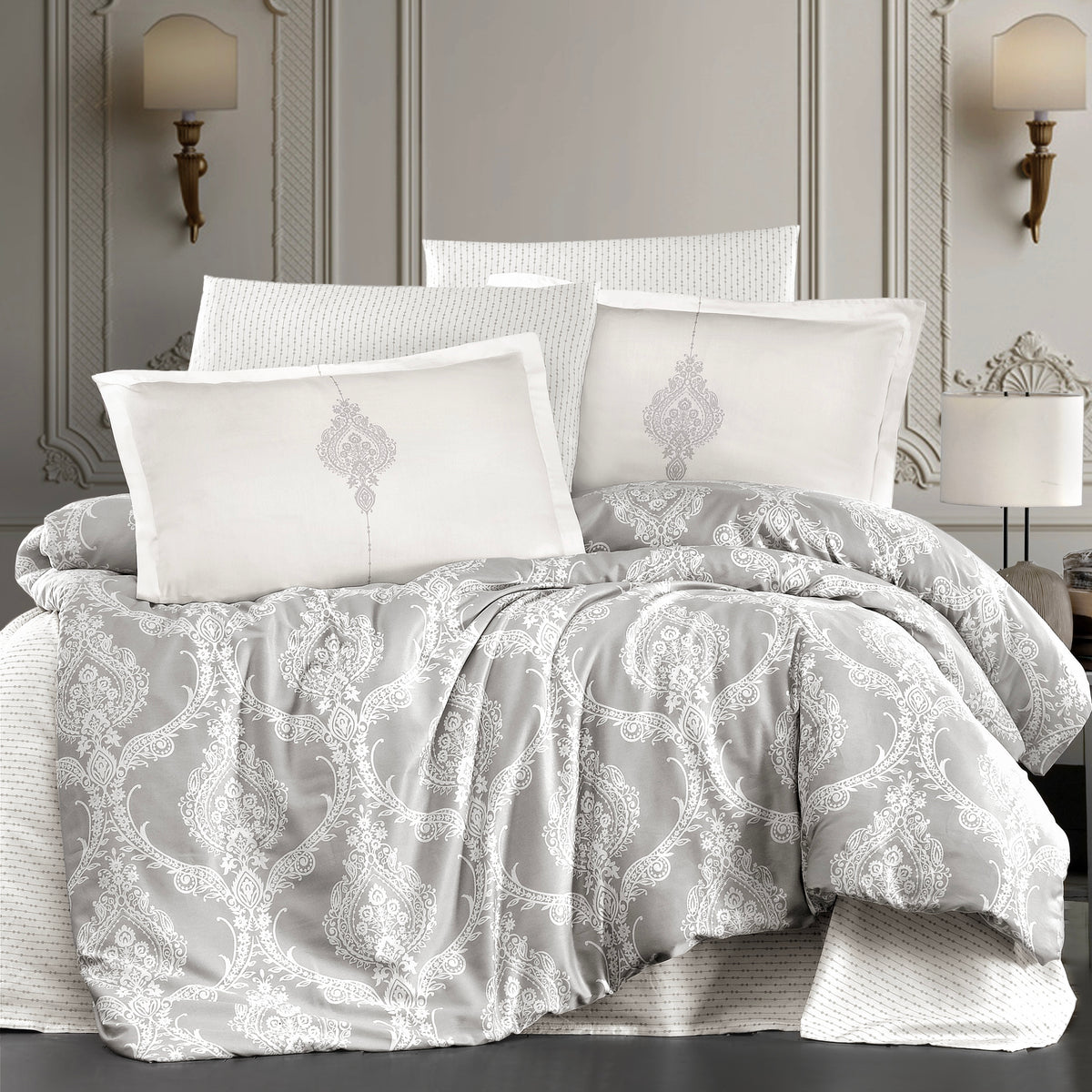 Lady of Leisure Sateen Quilt Sets | Kaldera V1 (Queen & King) – EDURA